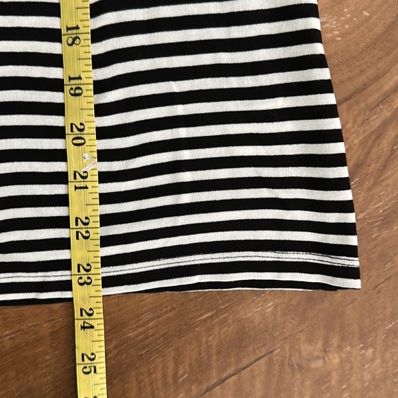 Talbots Black and White Stripe Tee. - Picture 7 of 7